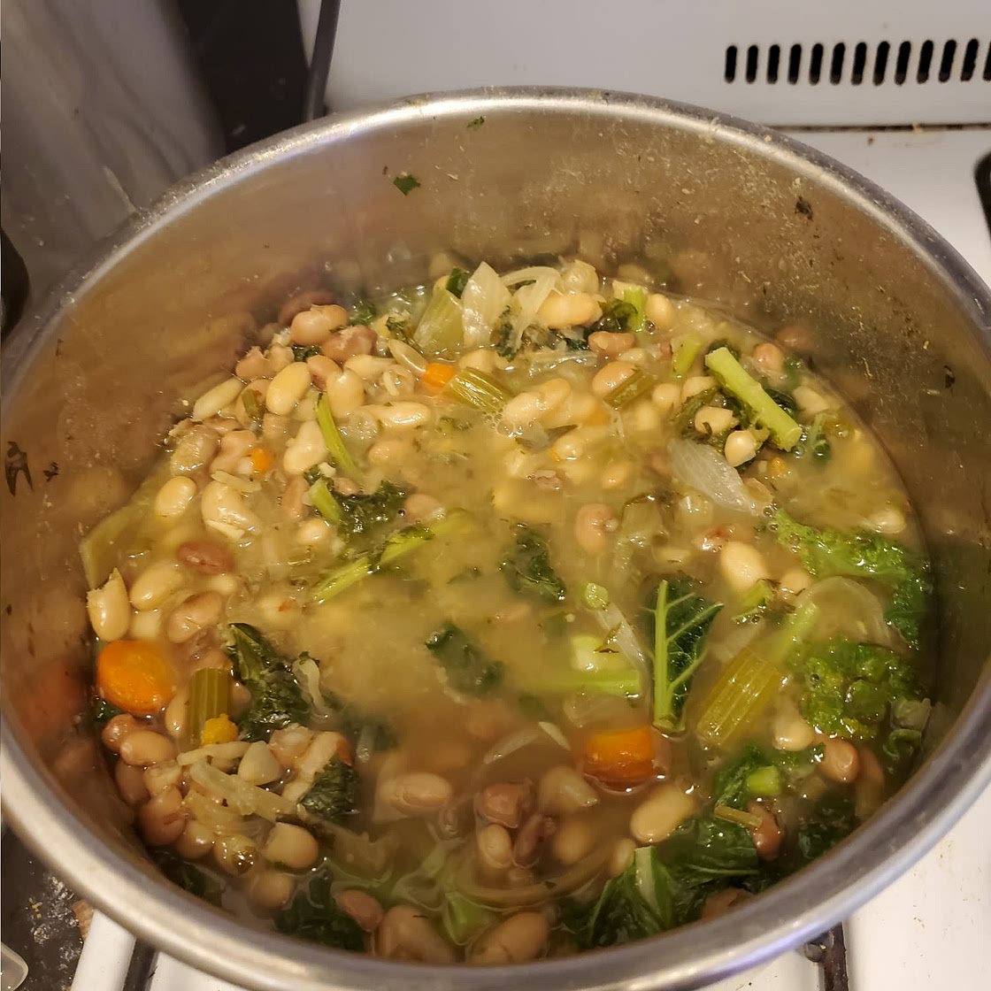 White Bean and Kale Soup