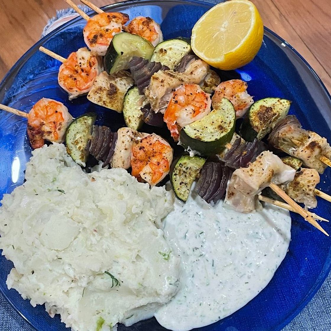 [Paleo, Whole30] Quick Baked Kabobs and Garlic Mashed Potatoes — Bottomless Chef