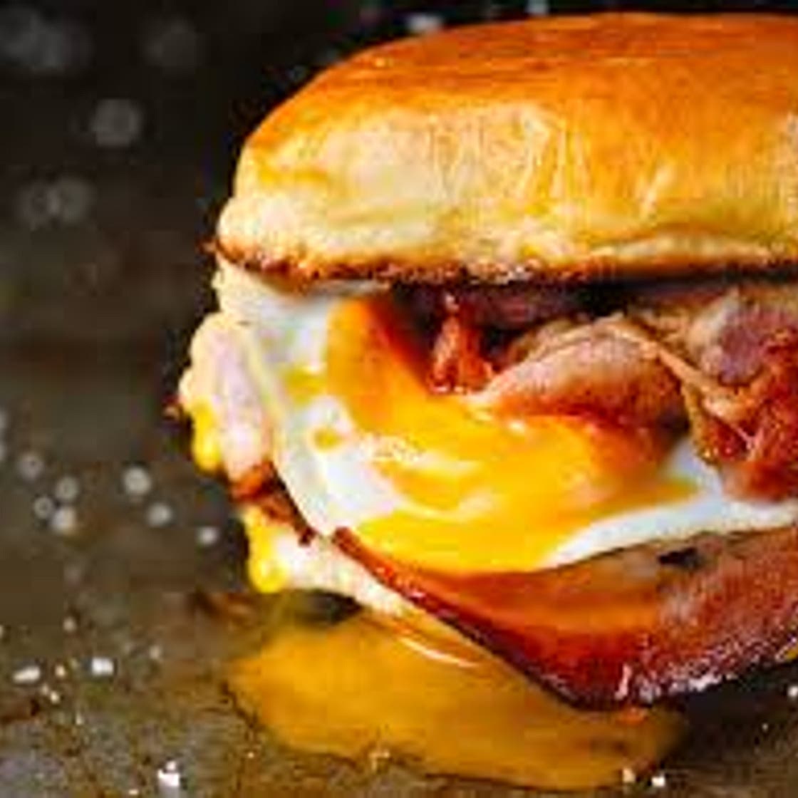 Bacon egg roll