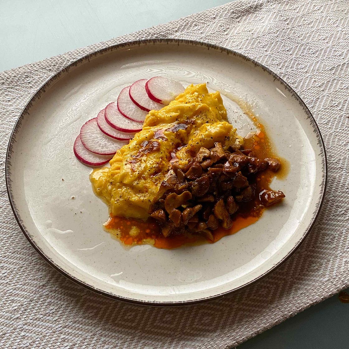 Cantonese style Scrambled Eggs (黄埔炒蛋)