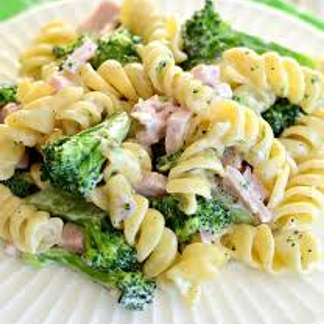 Broccoli and ham pasta vit c 6 serves 475 calories each *