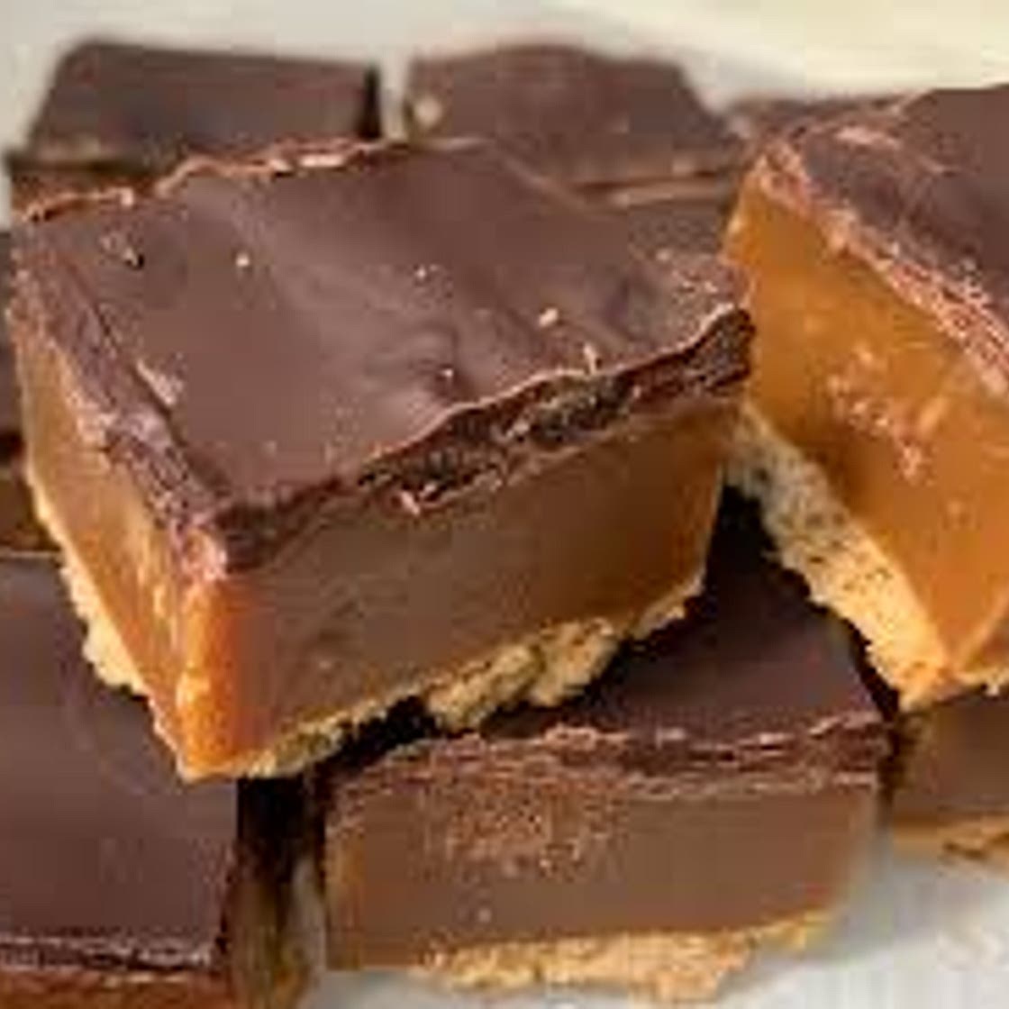 Caramel slice 236cal 24 slices *