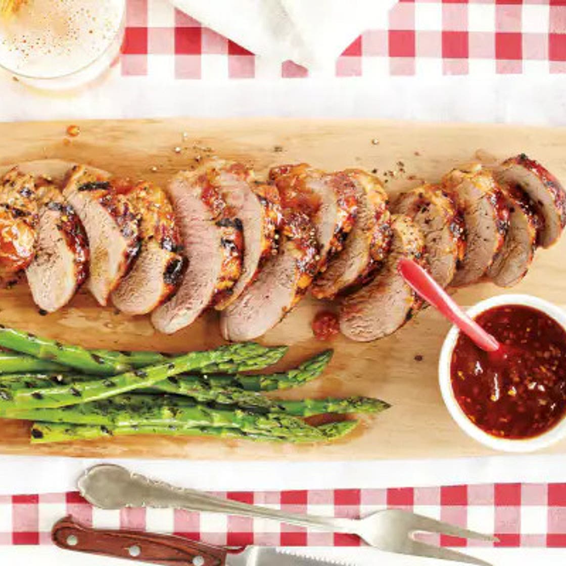 Peach-Chipotle Pork With Asparagus | Canadian Living