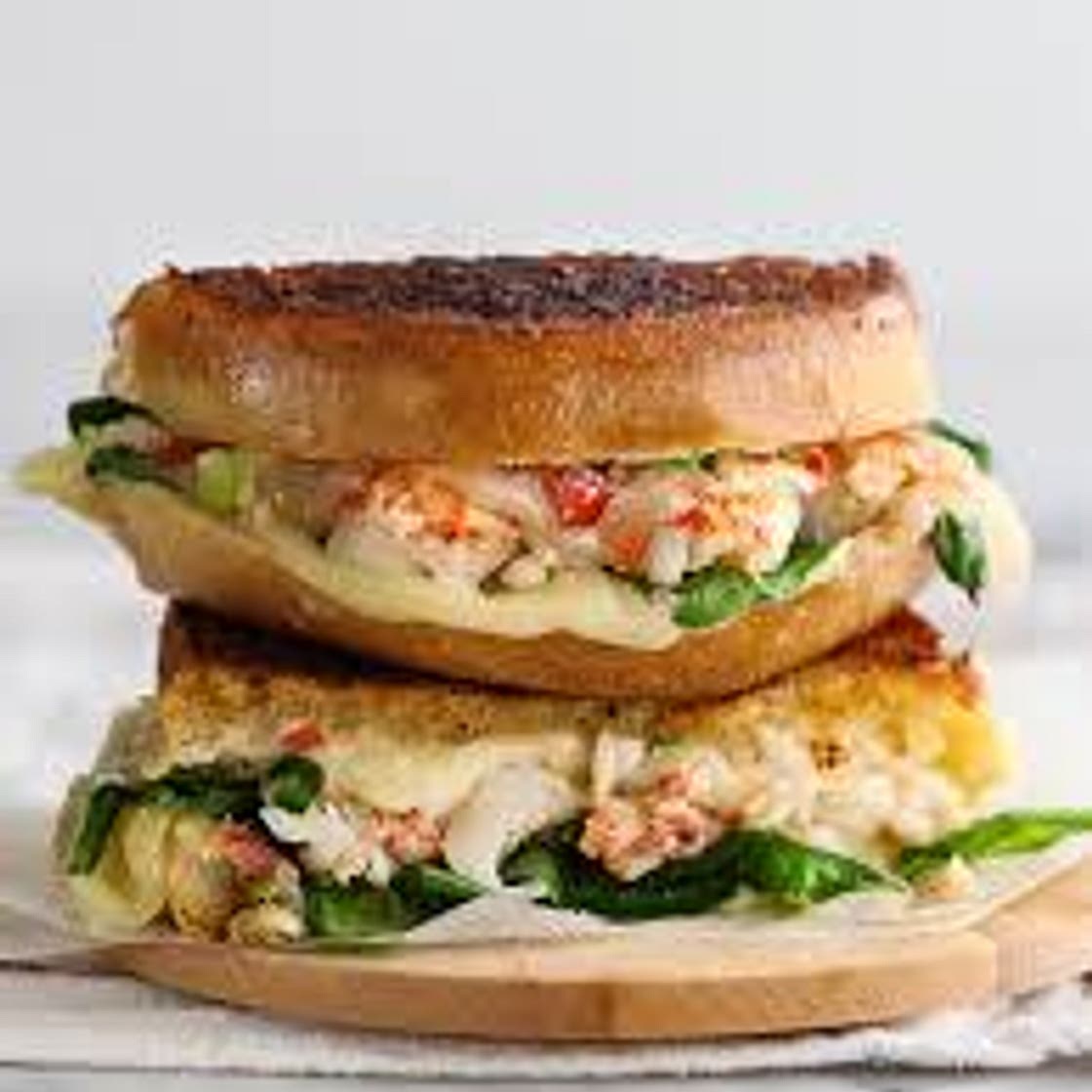 Seafood grilled cheese toasty 404 calories *