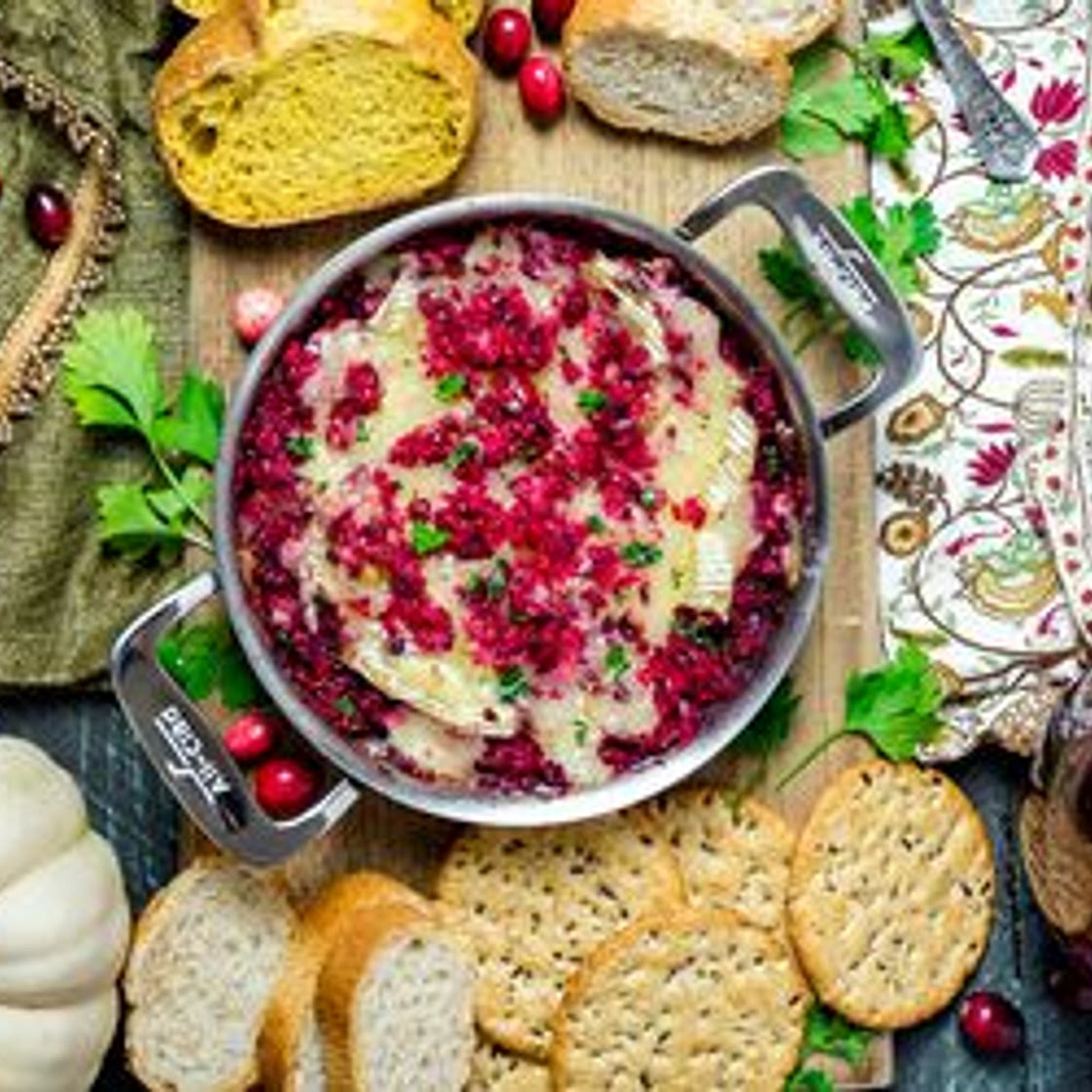 Cranberry-Jalapeño Baked Brie Dip Recipe