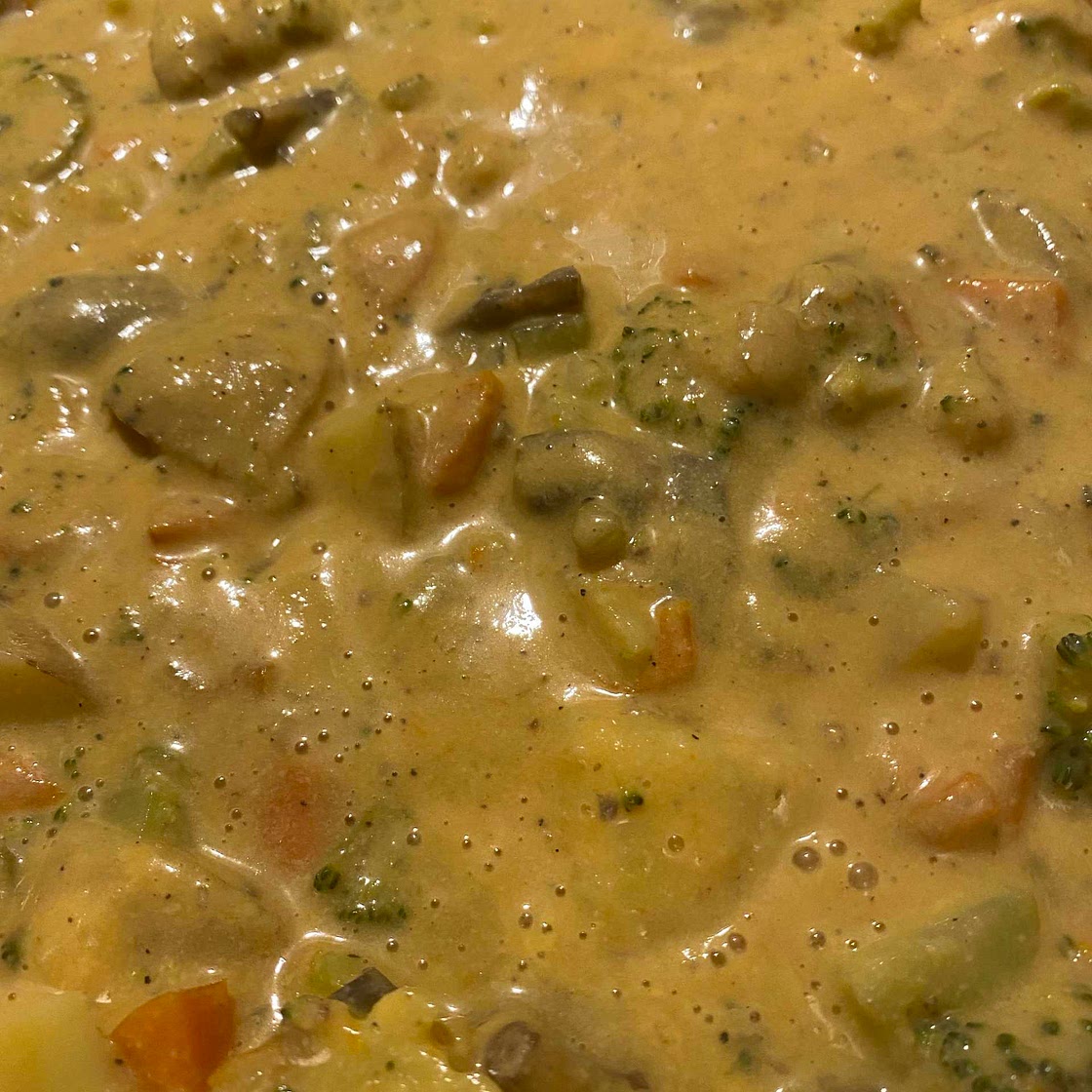 Vegan Broccoli Cheddar Soup