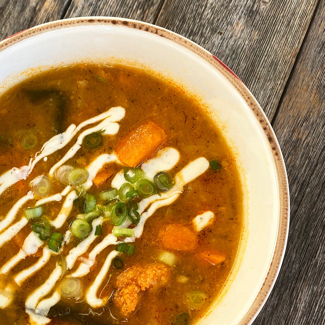 Buffalo Sweet Potato & Cauliflower Soup (Instant Pot)