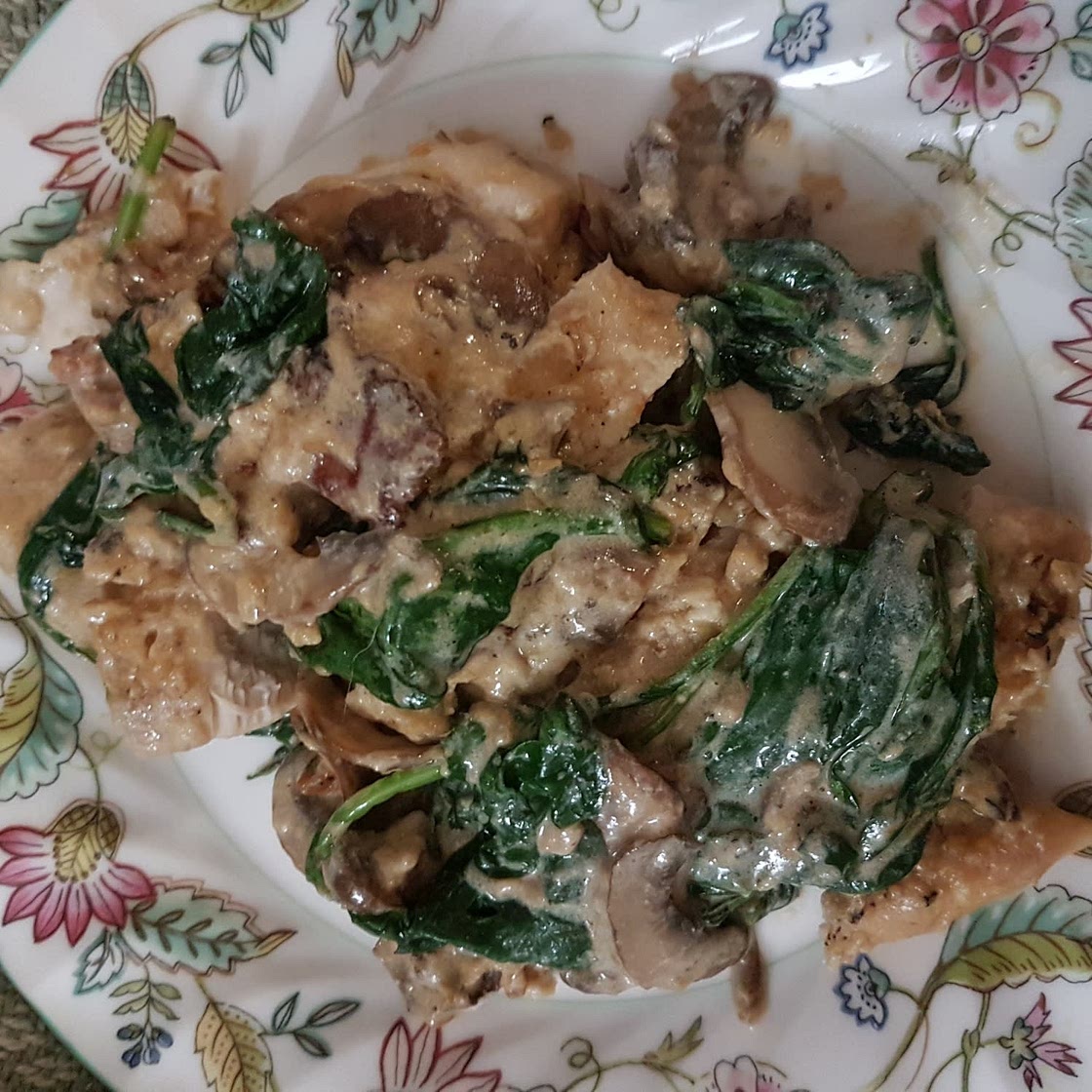 Creamy Balsamic Spinach Bacon Mushroom Chicken