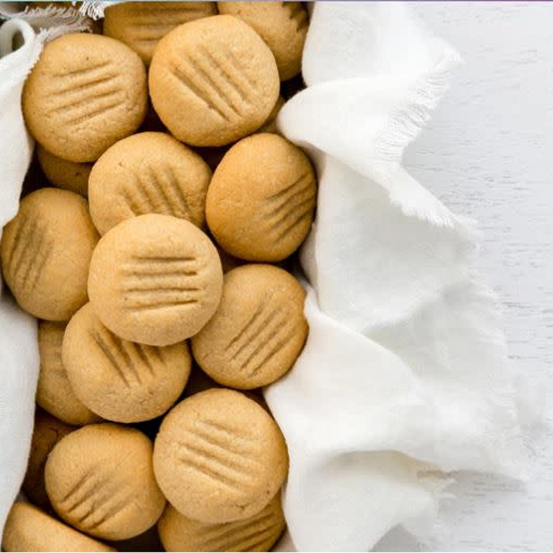 5 Ingredient Peanut Butter Cookies