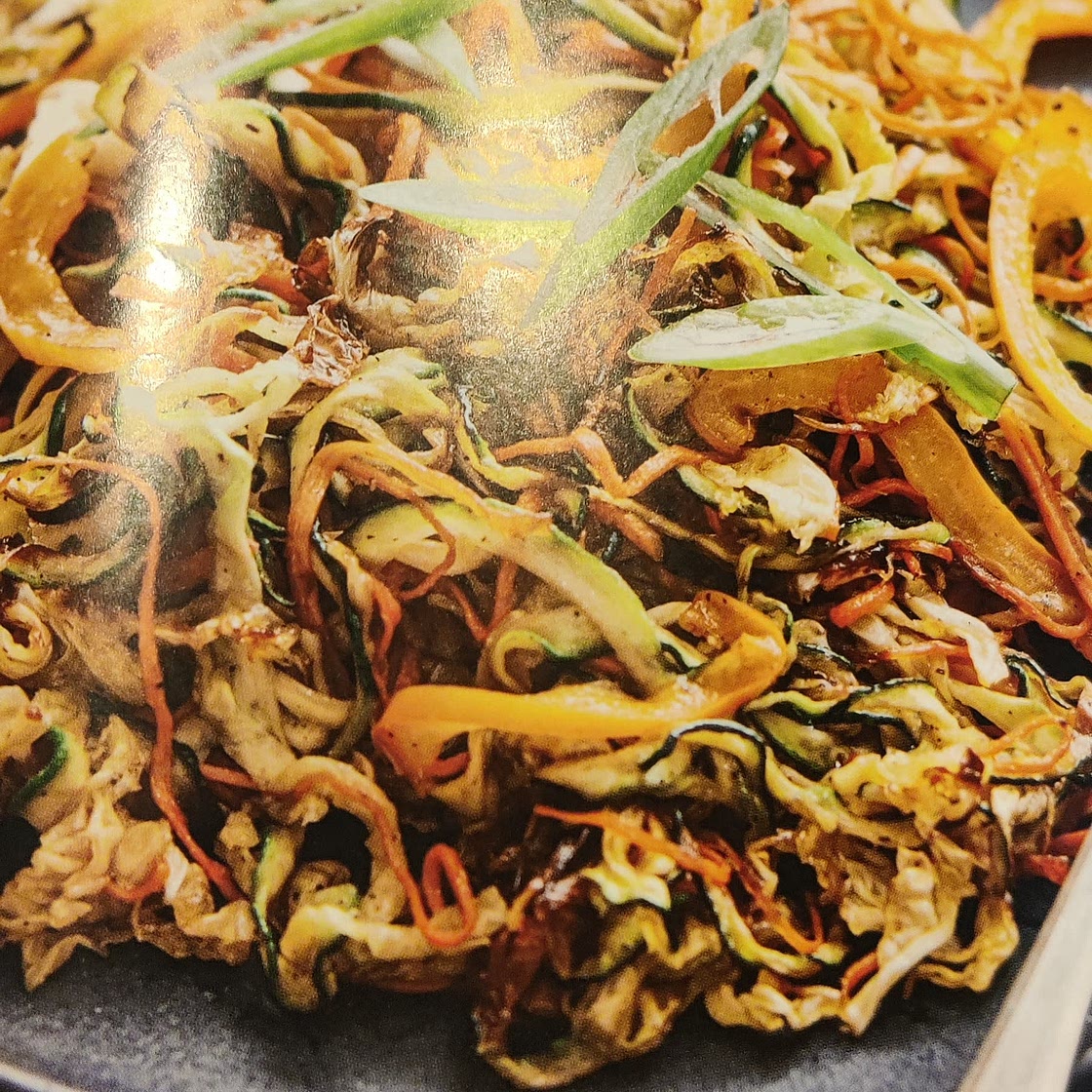 Veggie lo mein