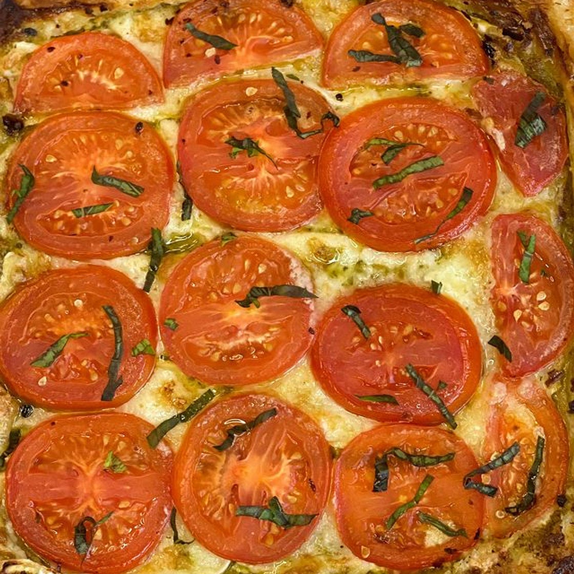 Tomato pesto tart