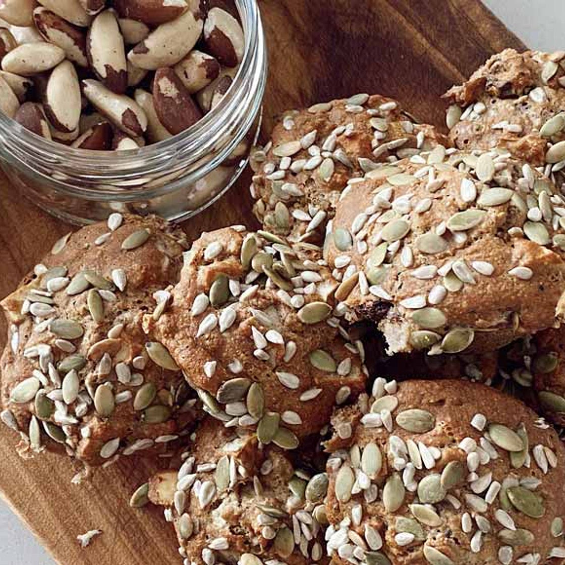 Apple, banana & nut wholesome muffins