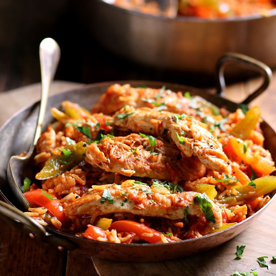 One Pot Spanish Chicken & Rice
