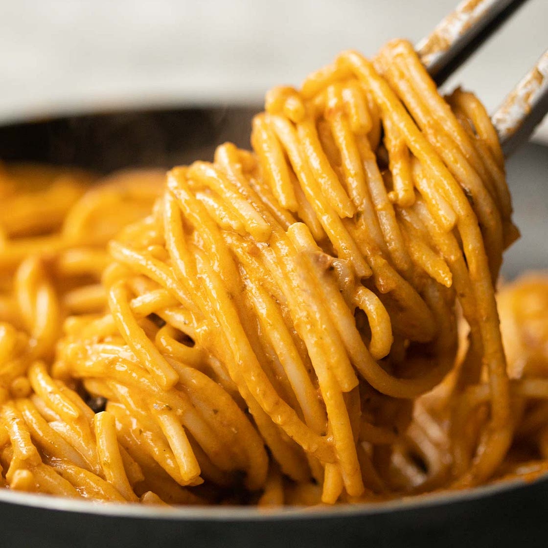 Creamy Tomato Pasta (2 ingredients!)