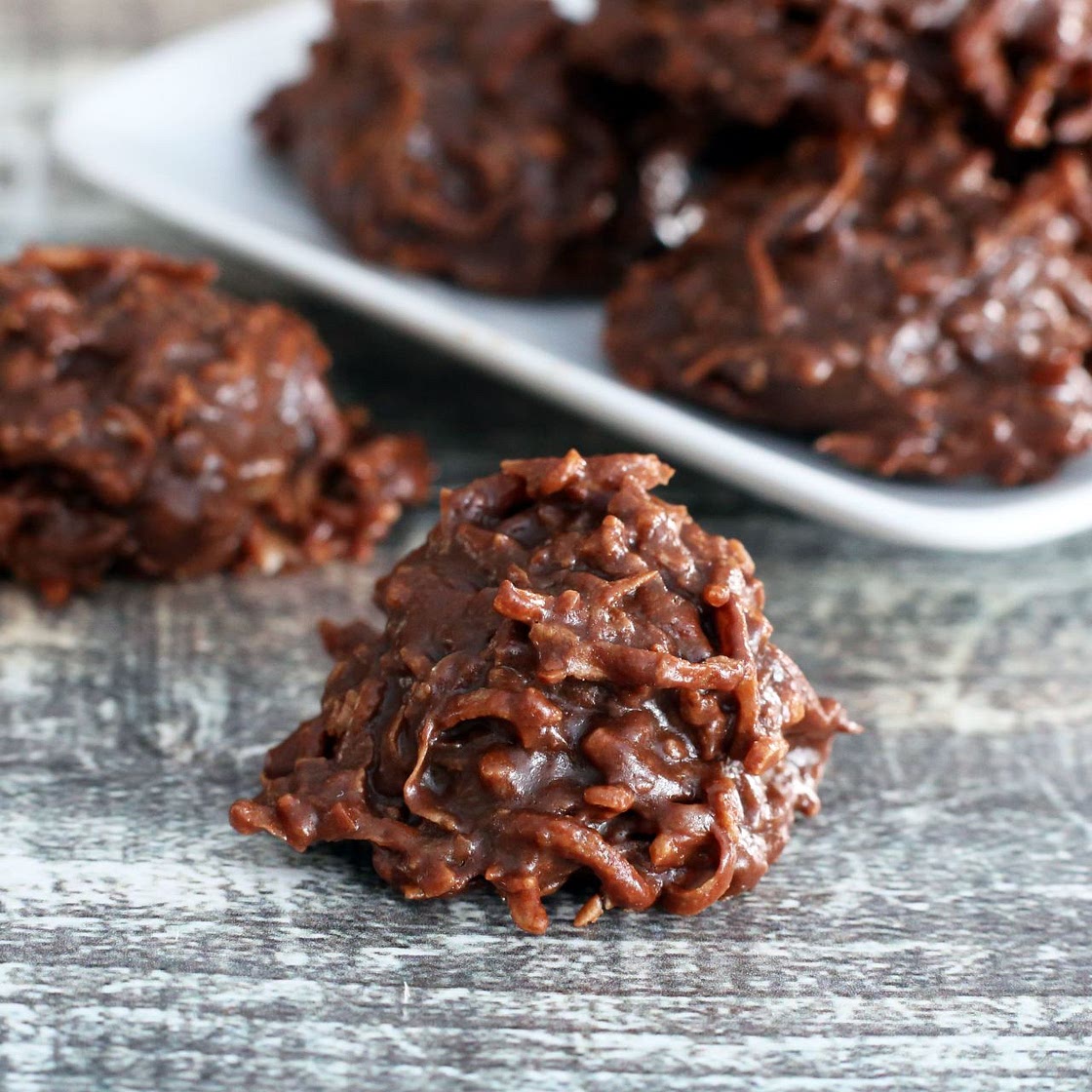 Chocolate Coconut Macaroons