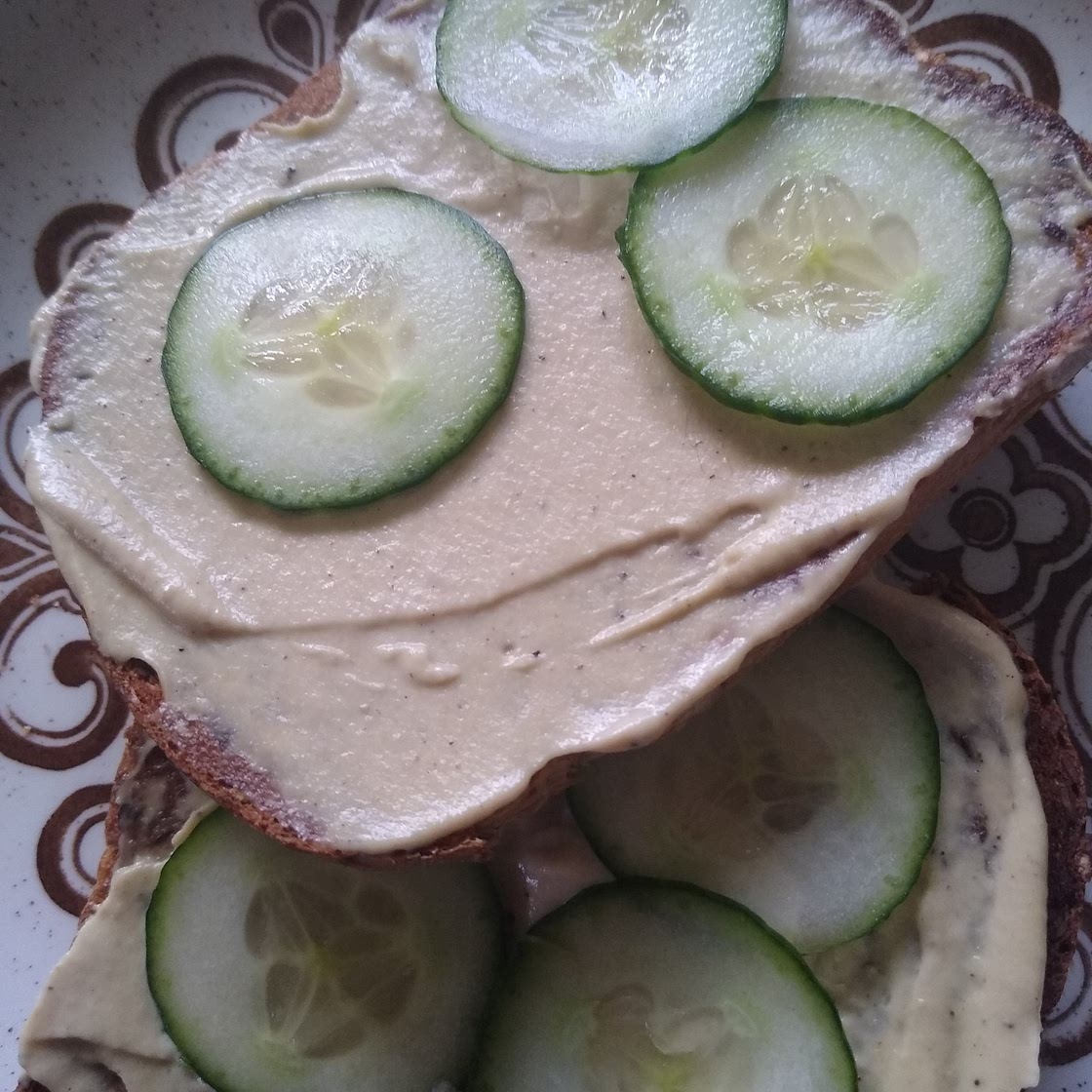 Peppery Cashew Cheeze