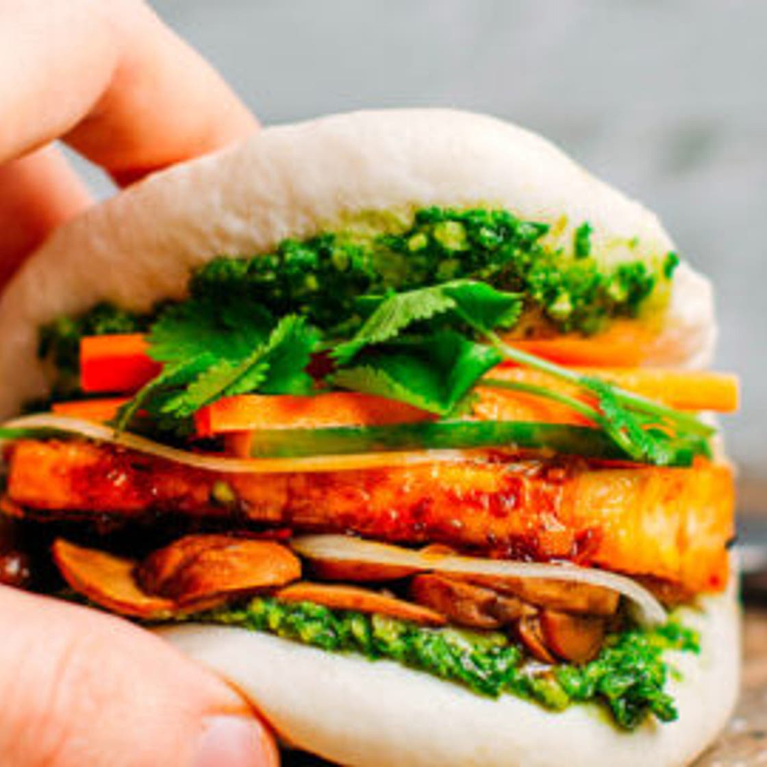 Sate Tofu Bao with Kale Pesto