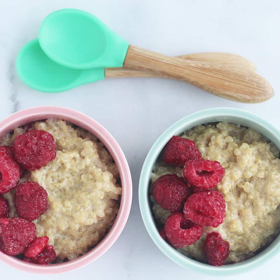 Cinnamon and vanilla quinoa porridge