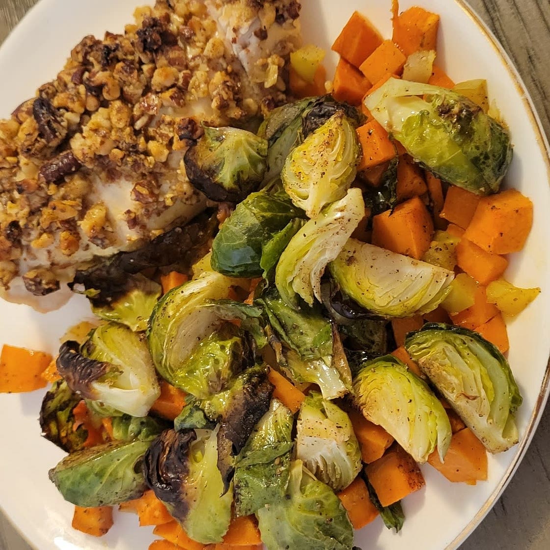 Pecan & Walnut-Crusted Chicken with BBQ-Spiced Sweet Potato, Brussels Sprouts & Apple