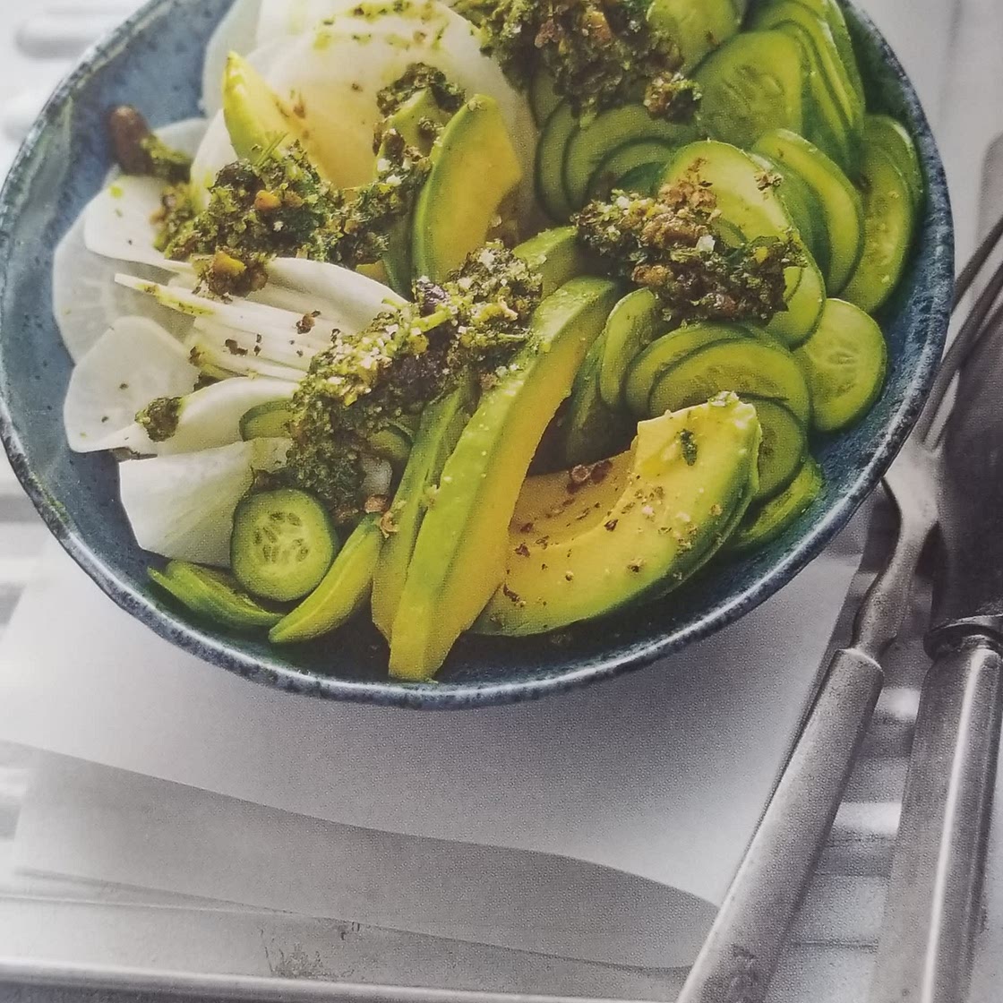 Morning Bowl cucumber radish with pistachio pesto