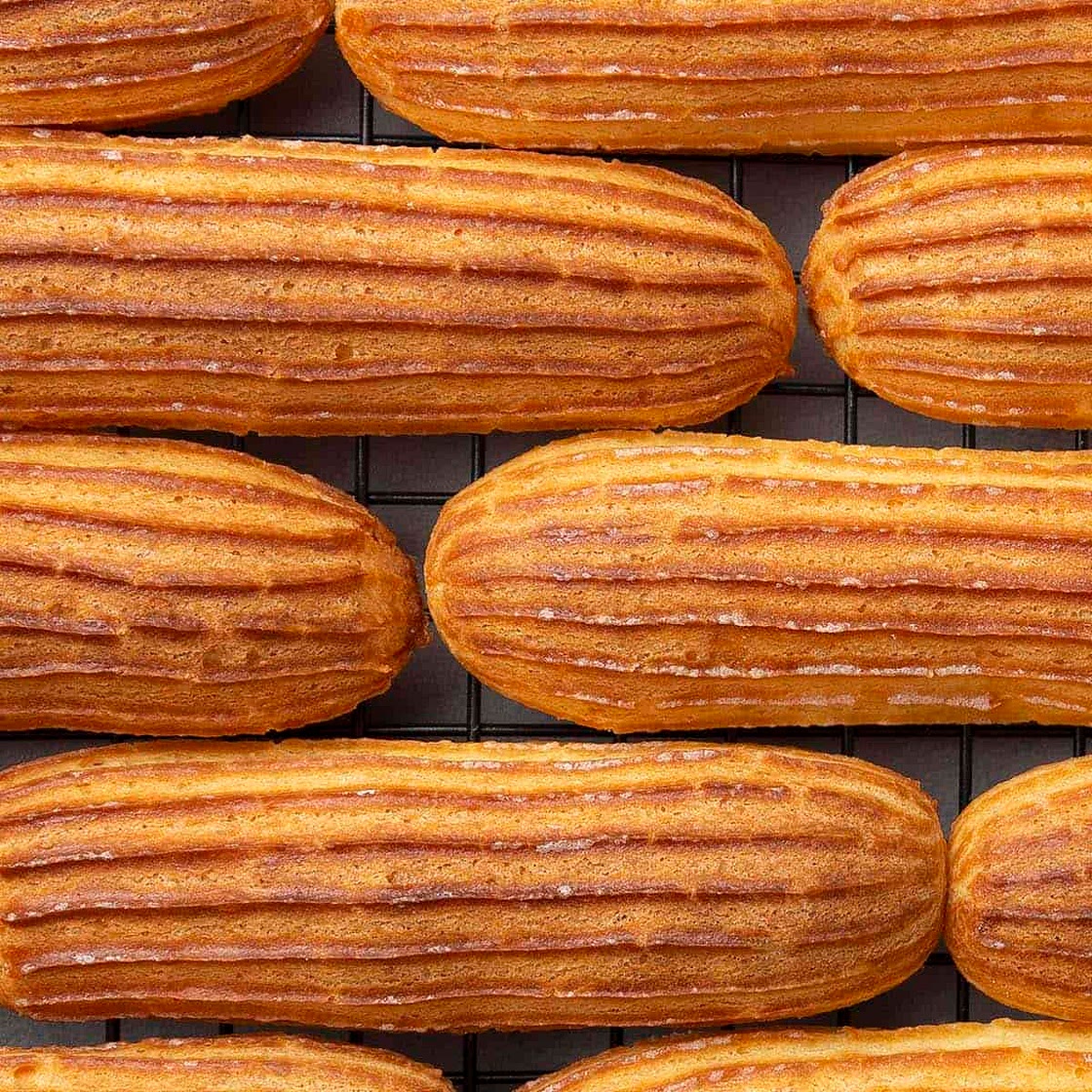 The PERFECT Eclair recipe (FOOLPROOF)