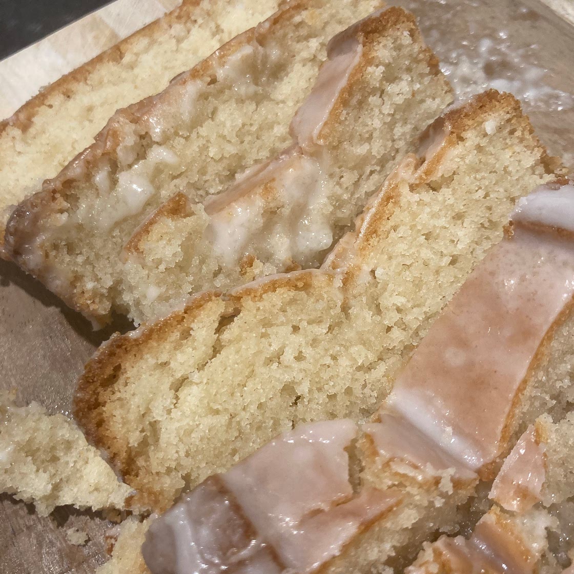 Vegan lemon cake