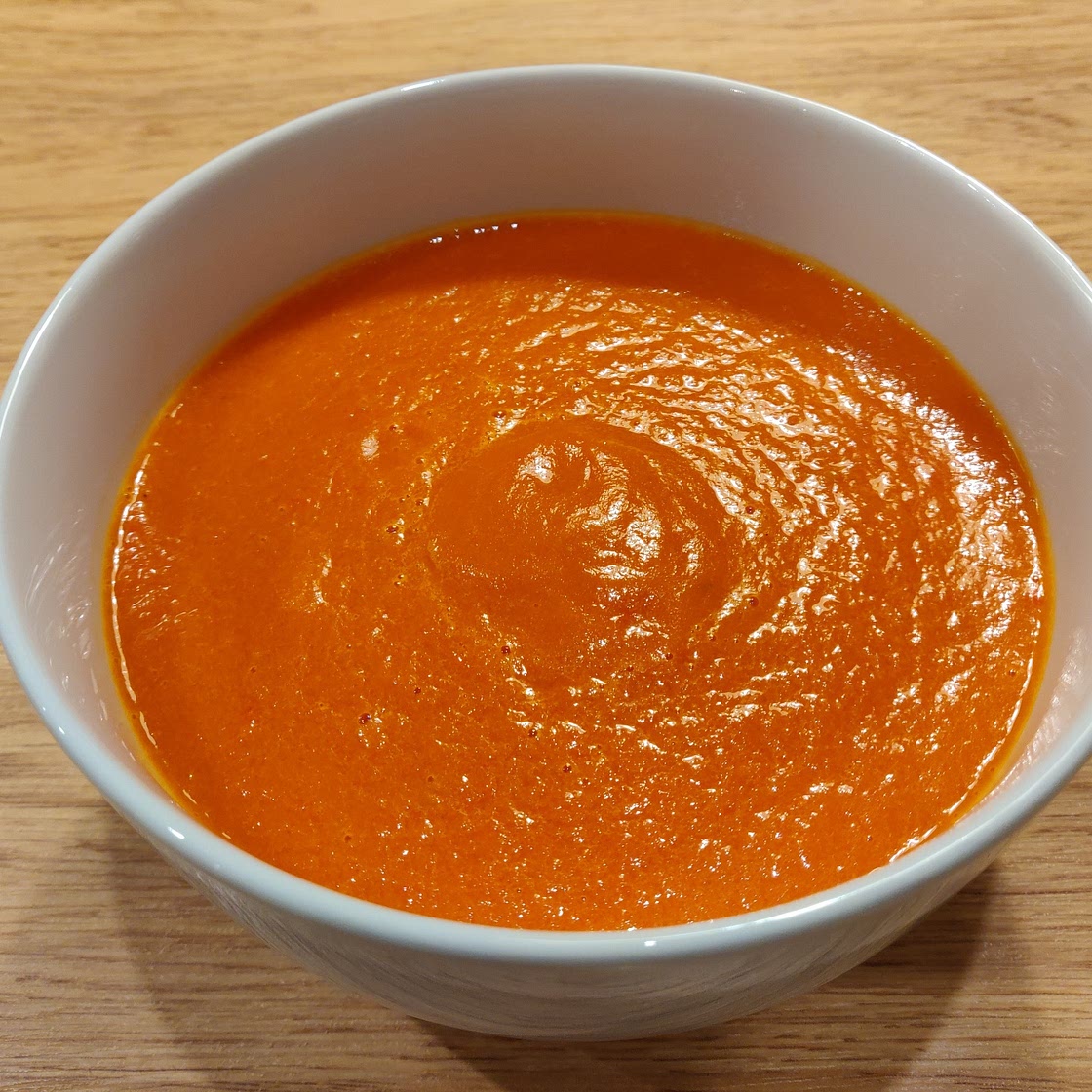 Tomato and red pepper soup