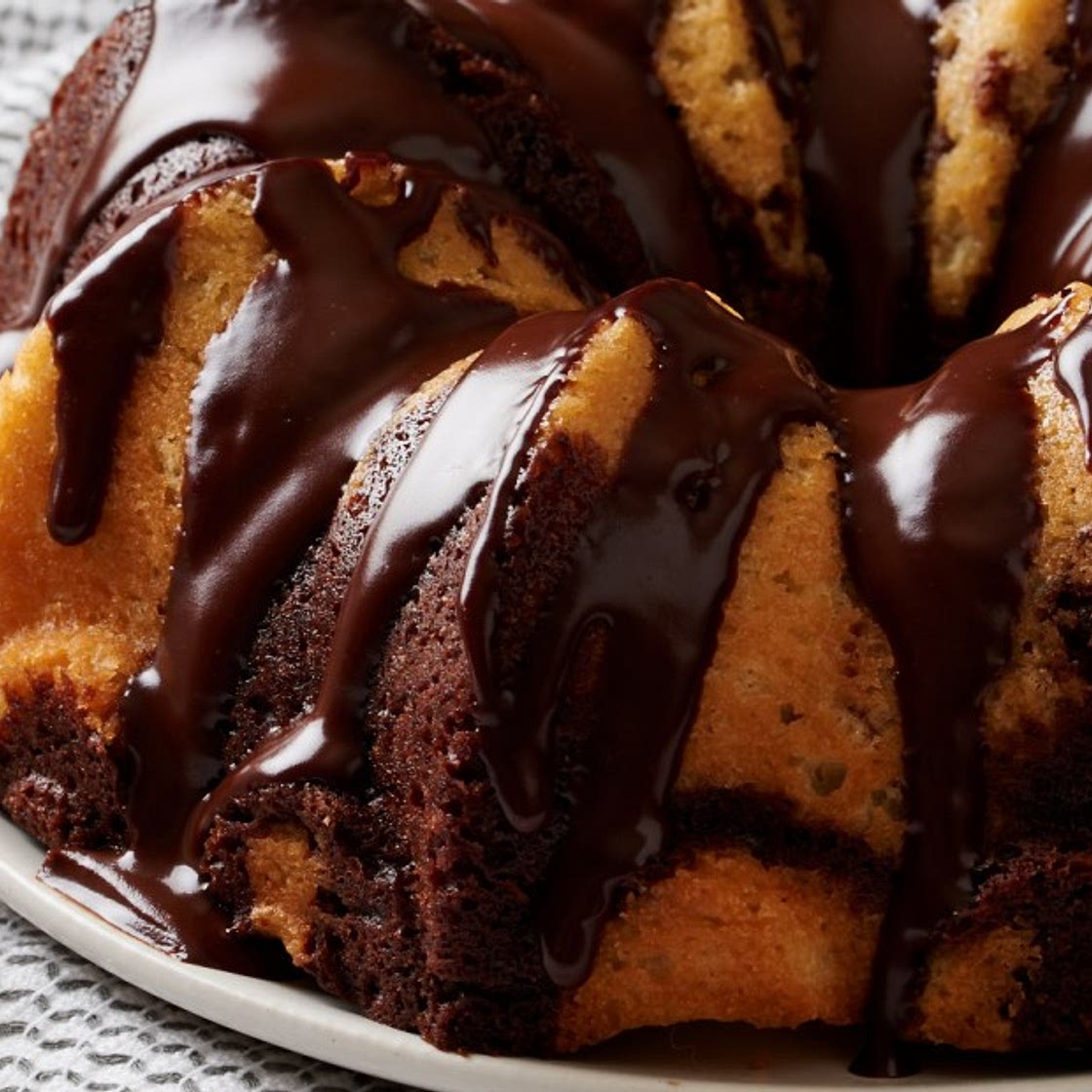 Chocolate & Lemon Marble Bundt Cake #Bundtbakers