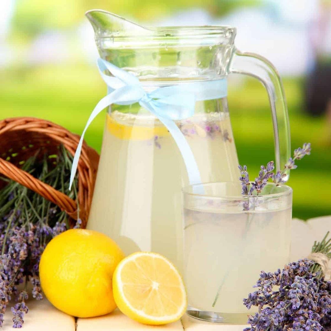 Low Carb Lavender Lemonade