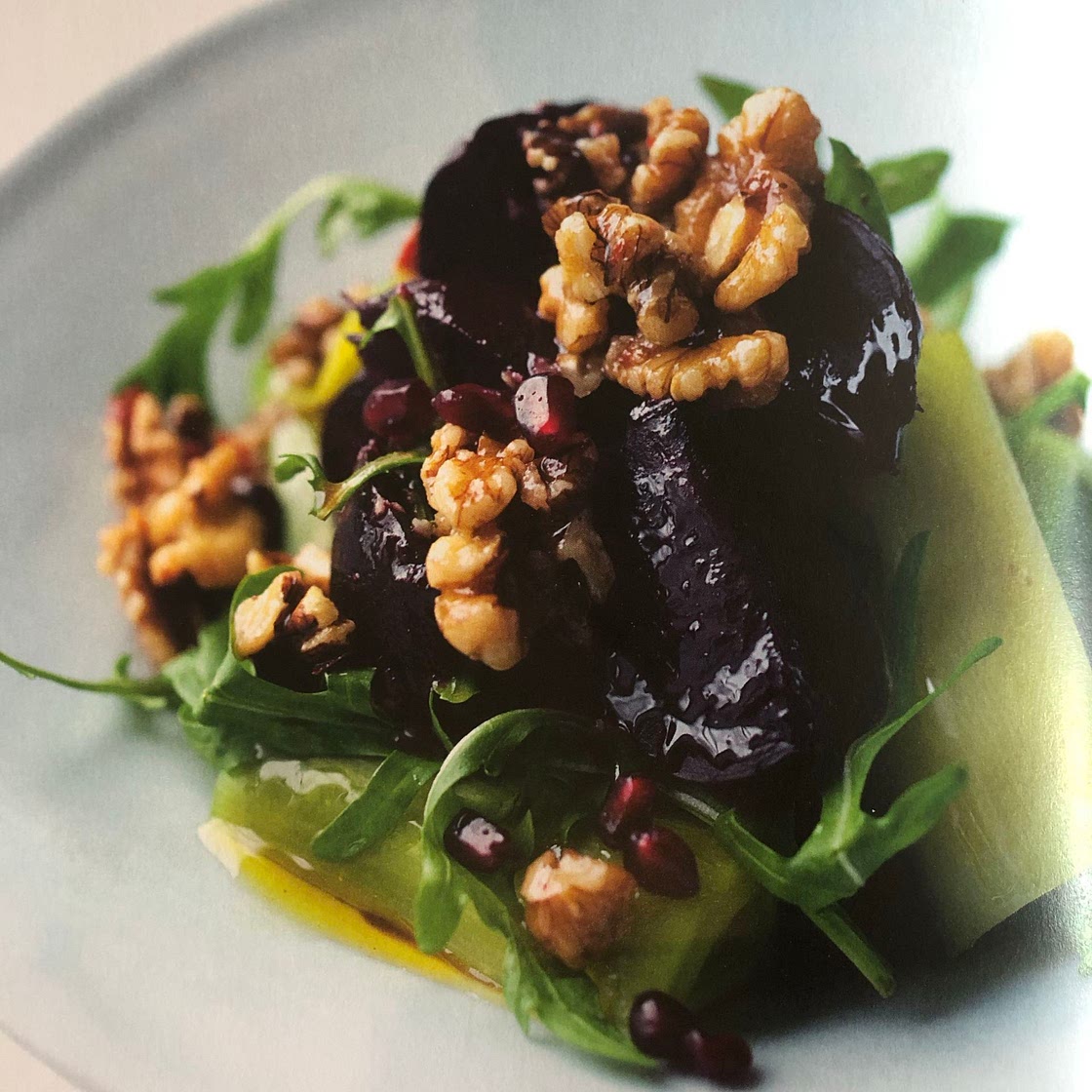 Rote-Bete-Salat mit Walnüssen