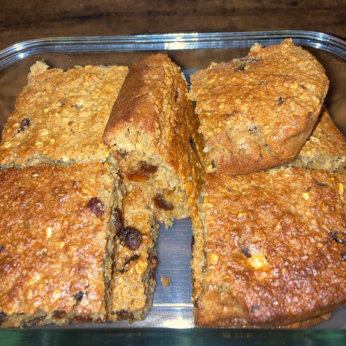 Healthy Breakfast Oatmeal Apple Cake