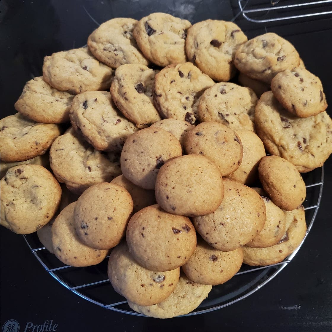 Bakery Style Chocolate Chip Cookies