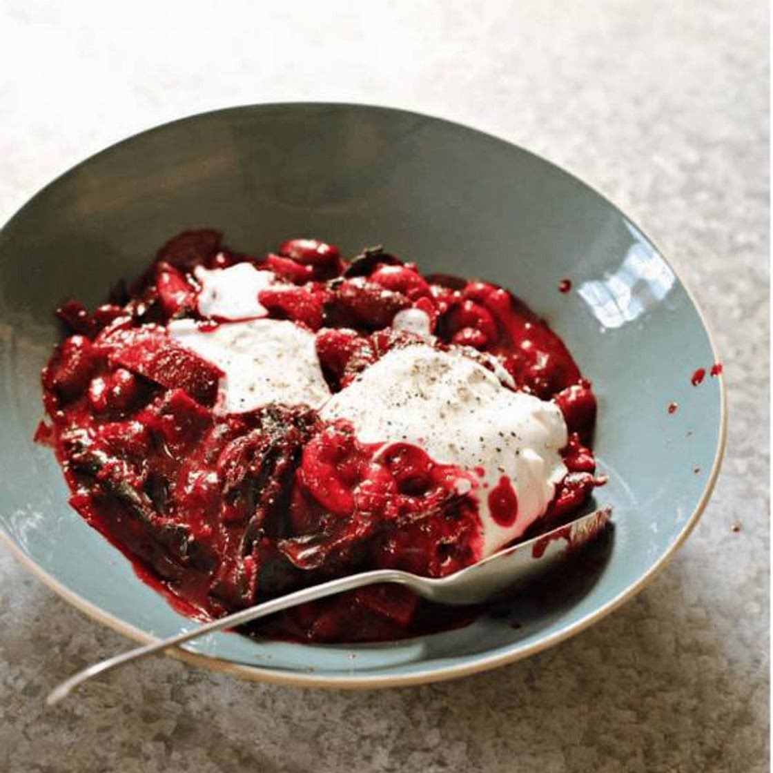 Nutty beany beetroot curry