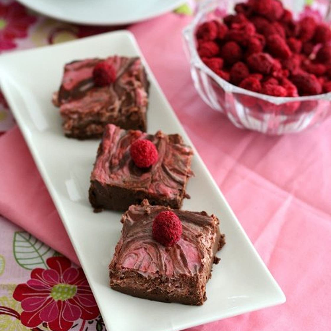 Raspberry Cheesecake Swirl Brownies – Low Carb and Gluten-Free
