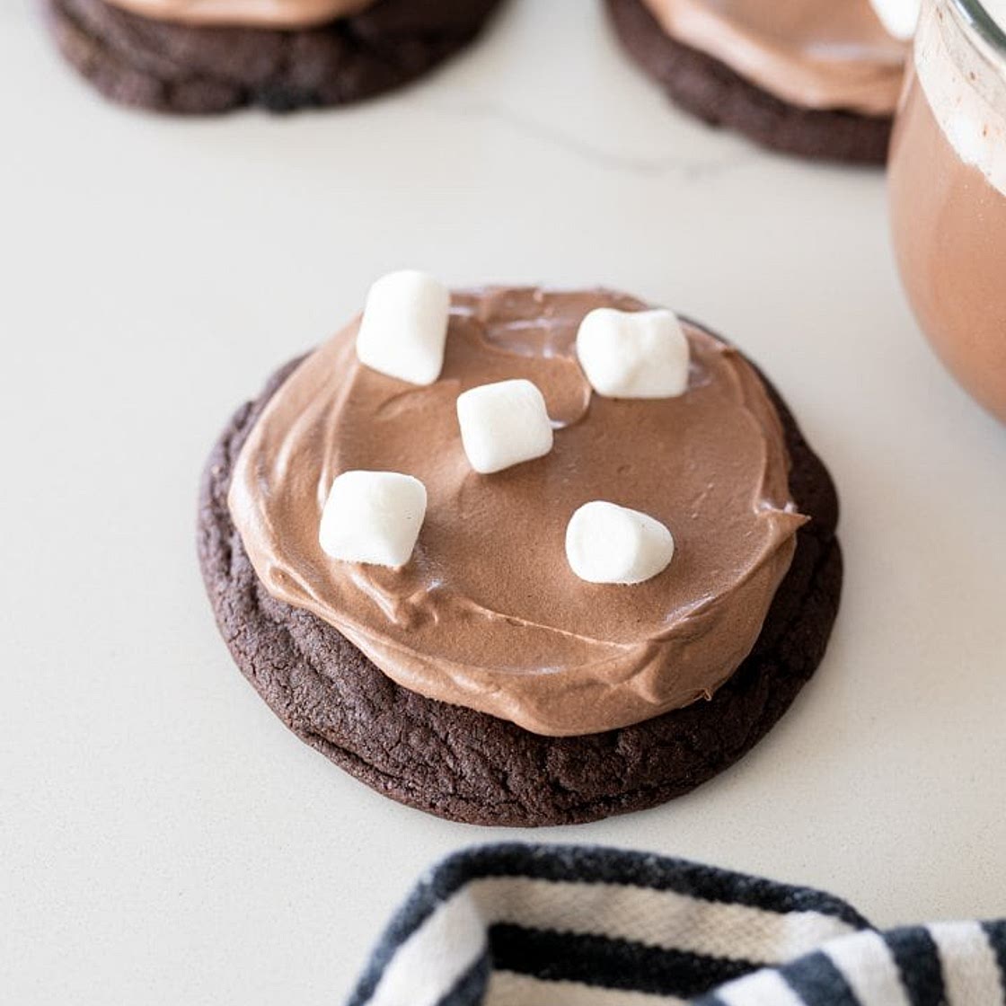 Crumbl Frozen Hot Chocolate Cookie