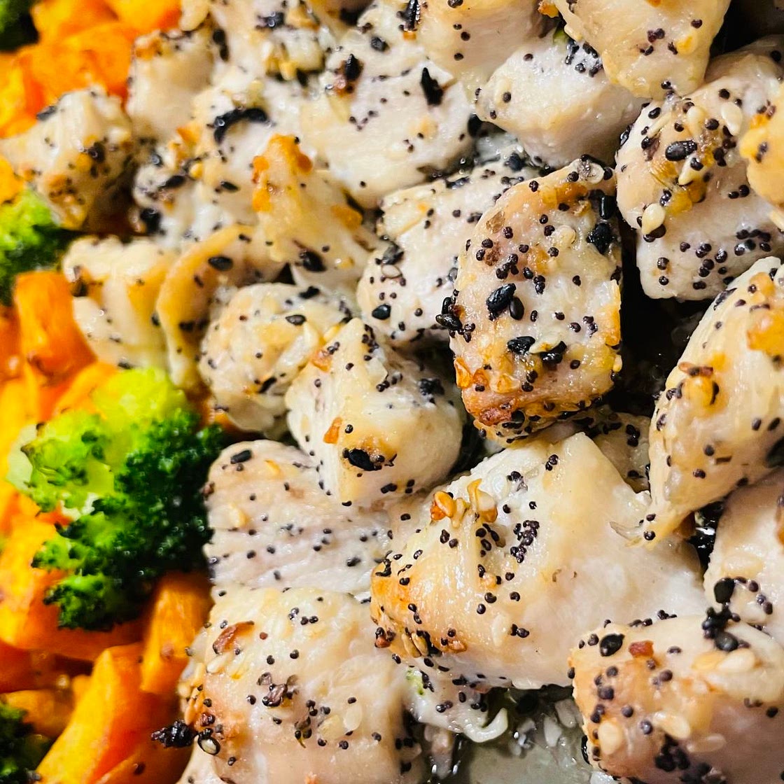 Everything Bagel Chicken and Roasted Vegetables 