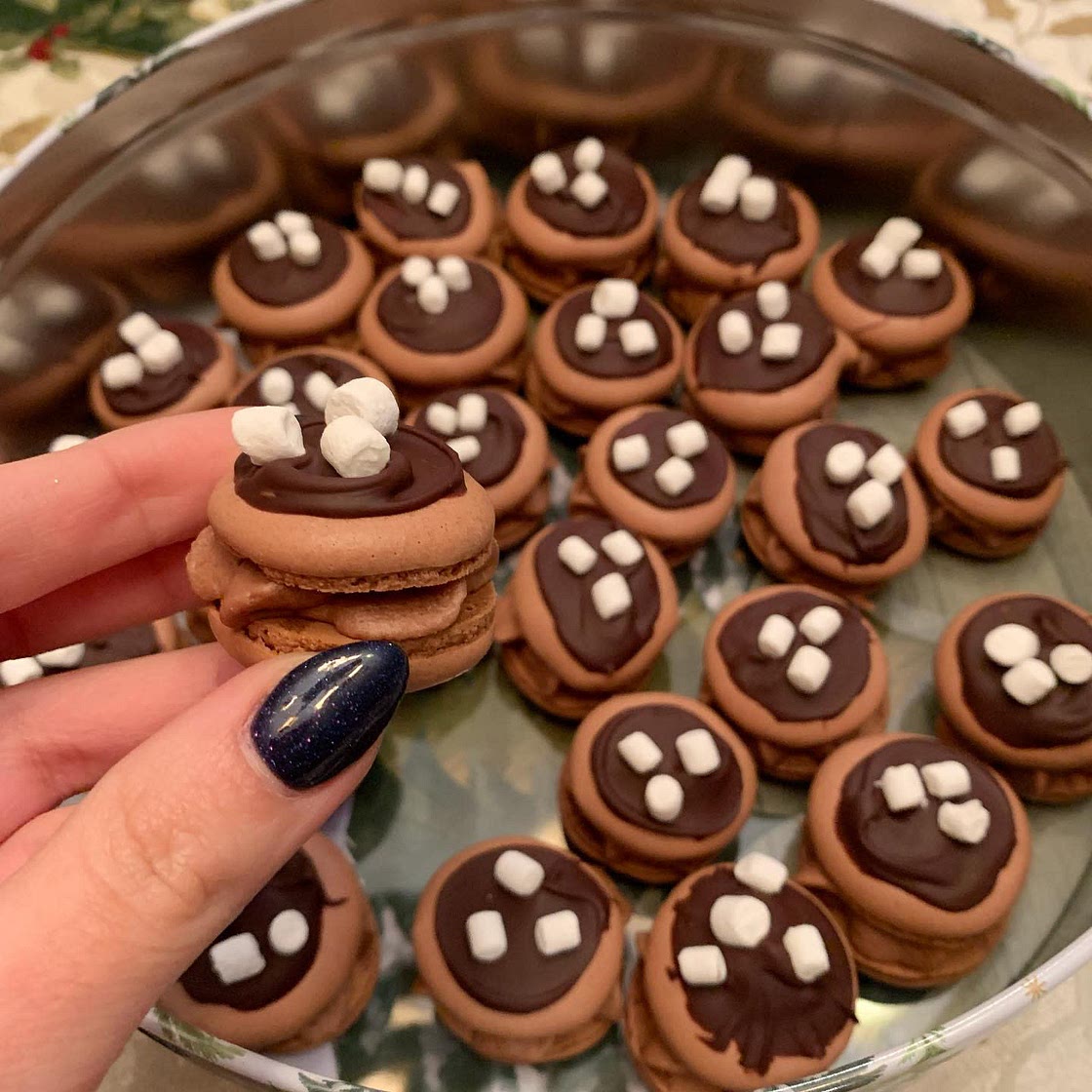 Hot Chocolate Macarons
