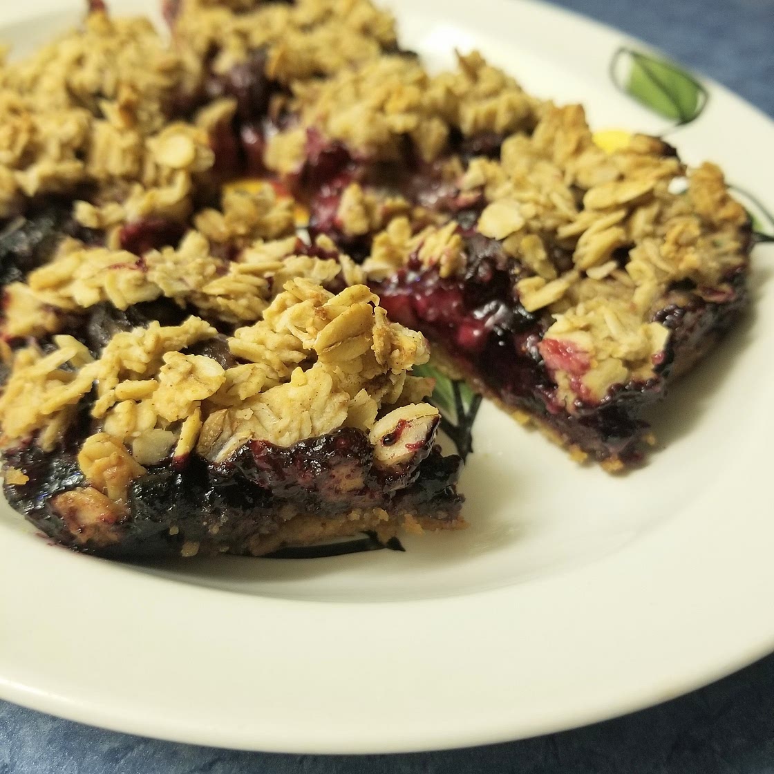 Blueberry crumble cookies