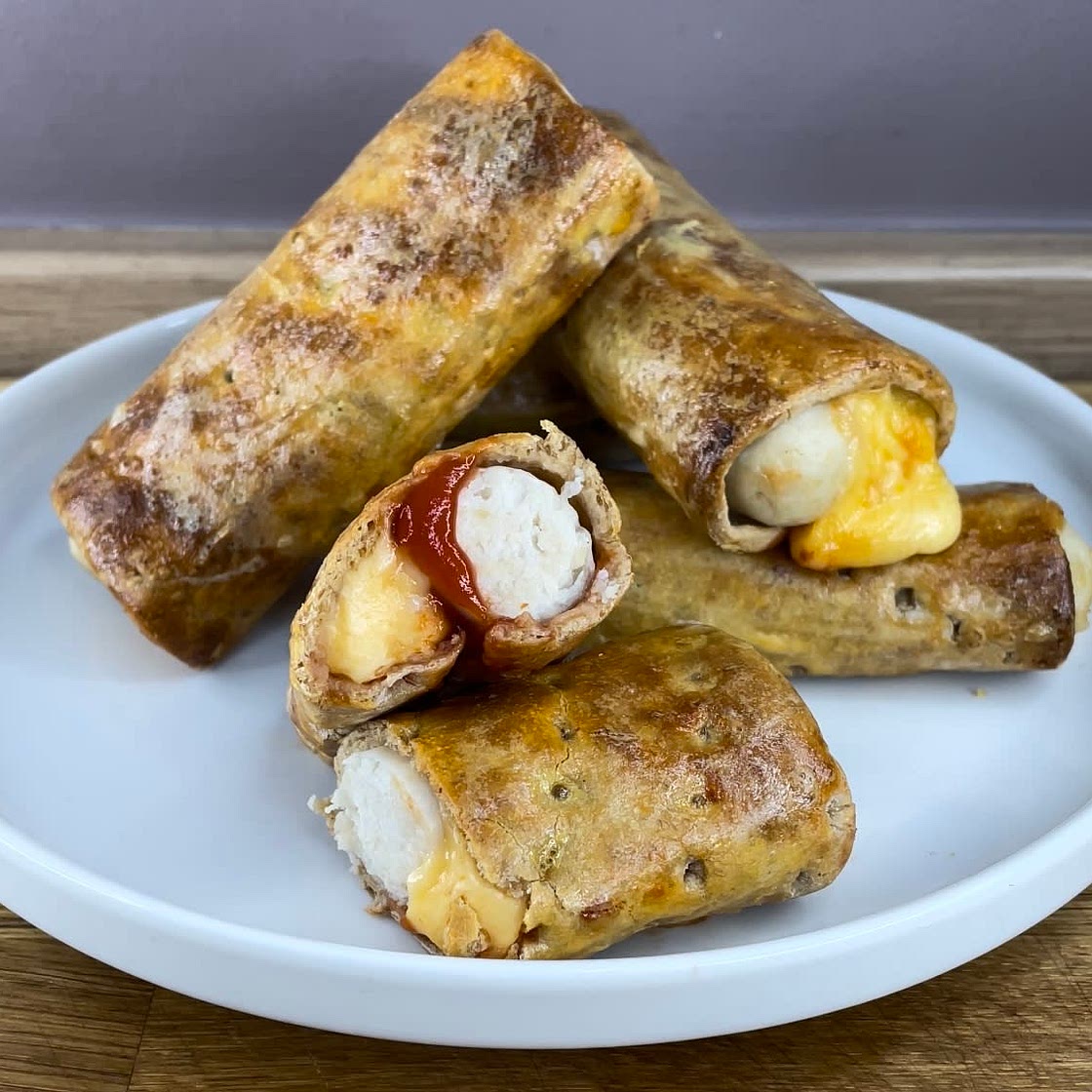 Simple Cheesy Sausage Rolls 