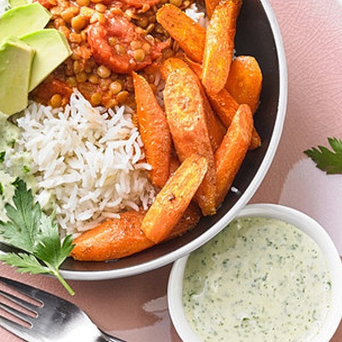 Vegane Curry-Linsen-Bowl