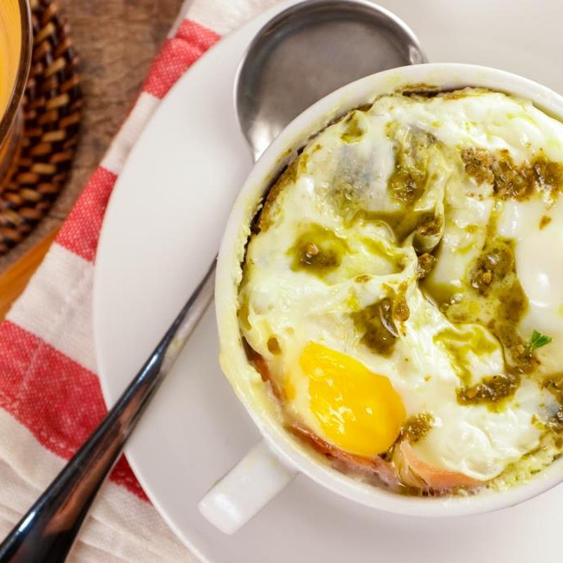 Keto Ham and Pesto Egg Cups