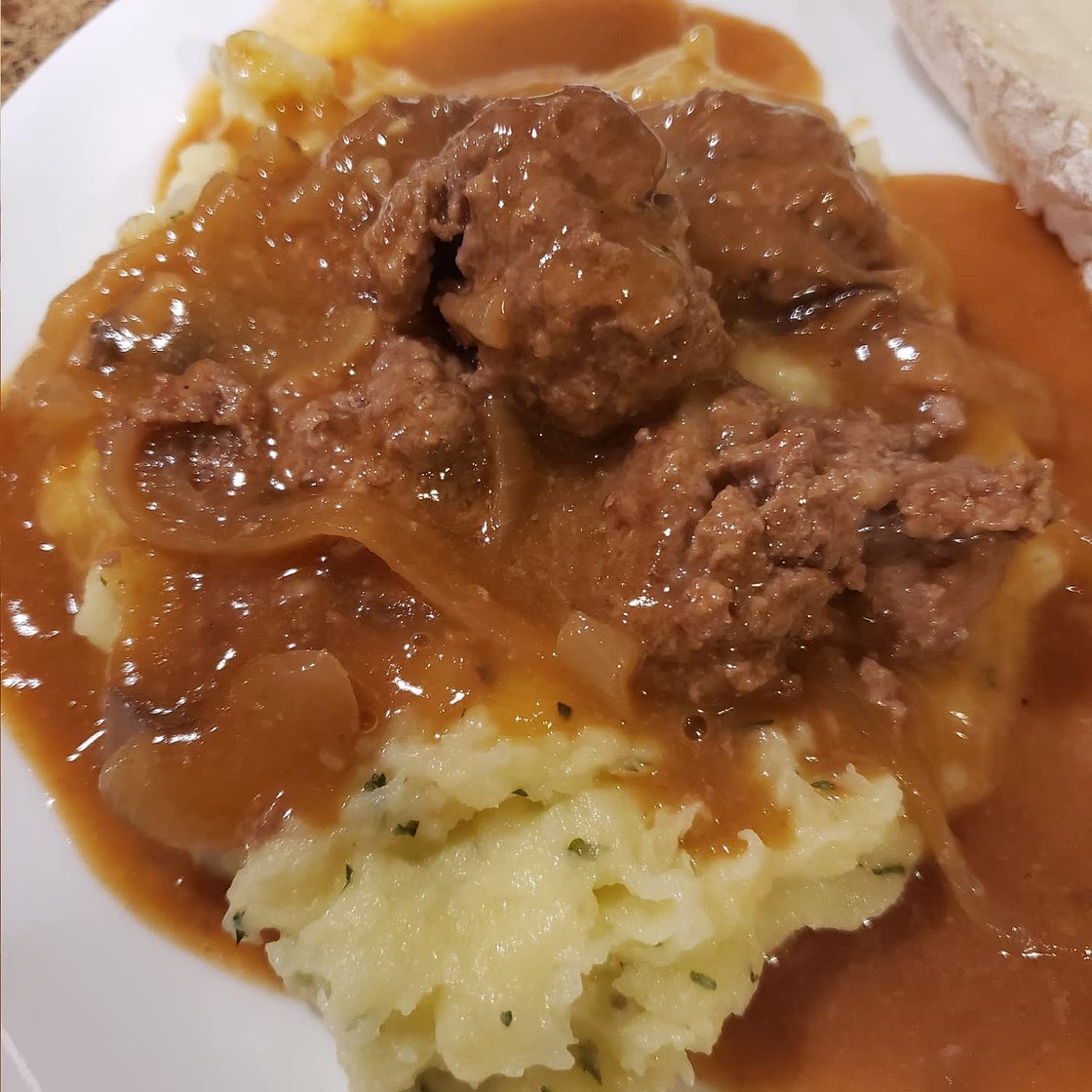 Slow-Cooker Salisbury Steak Meatballs