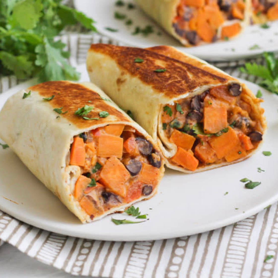 Black bean and sweet potato burrito 