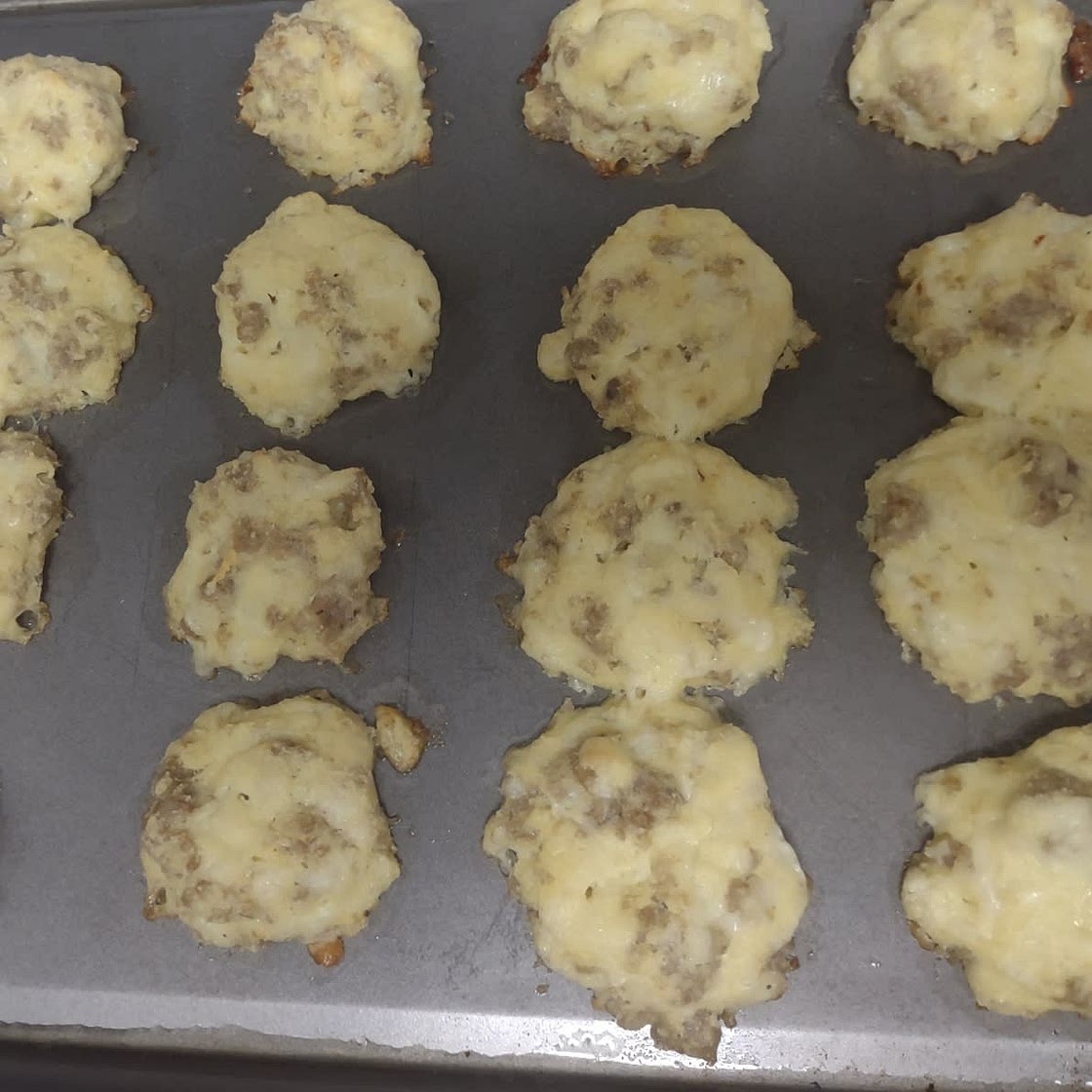 Keto Sausage Balls Recipe {Low Carb}