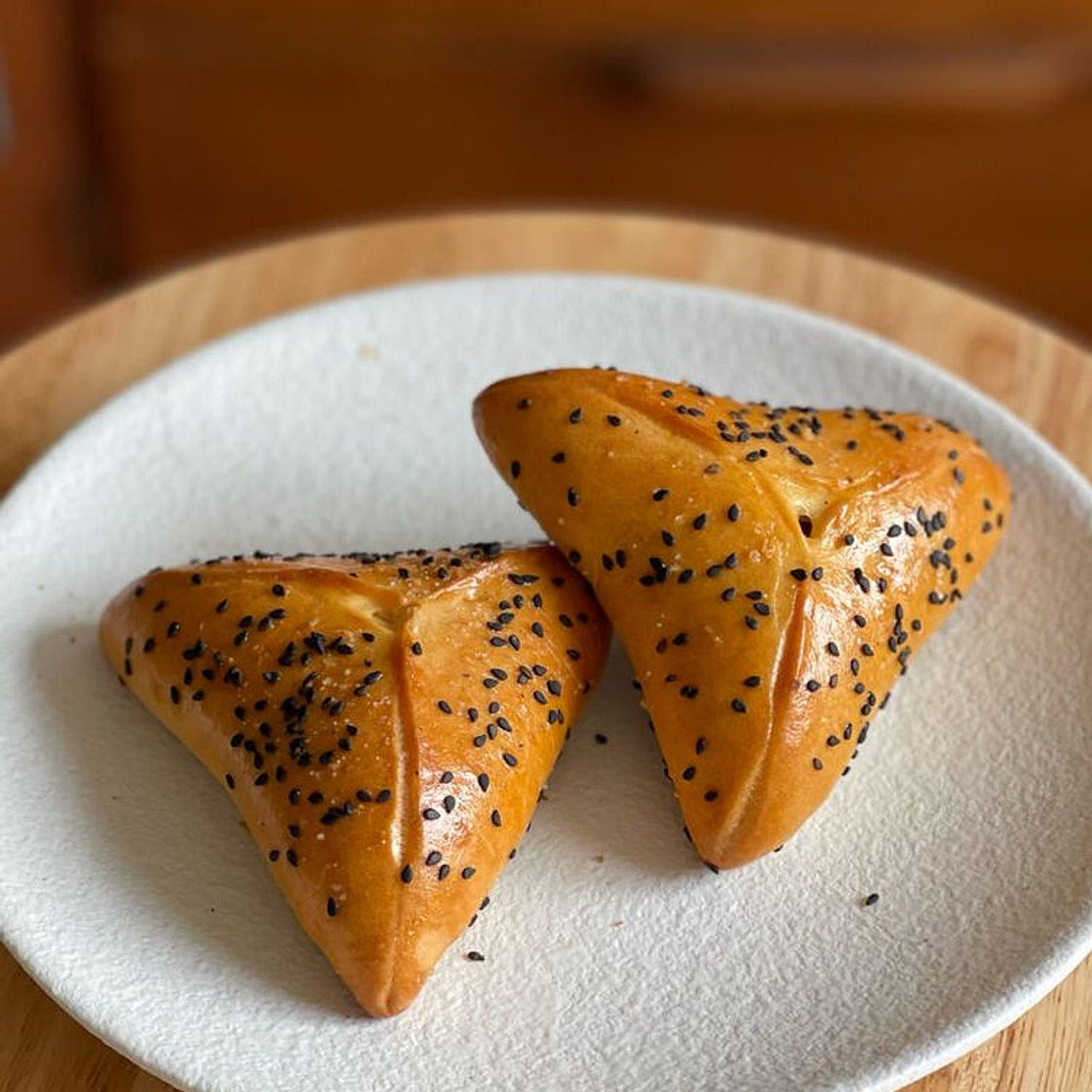 Bishak (Buharian Baked Pumpkin Pastry)