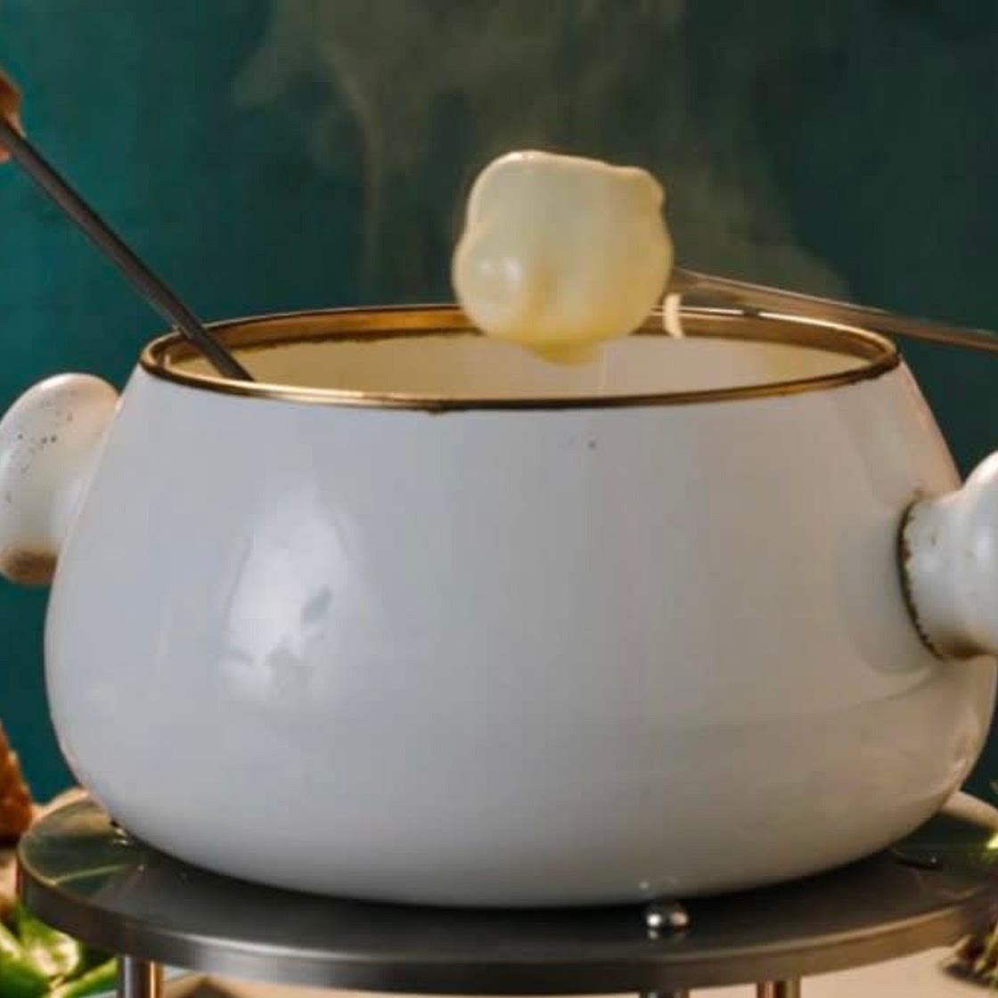 Cozy Cheesy Fondue