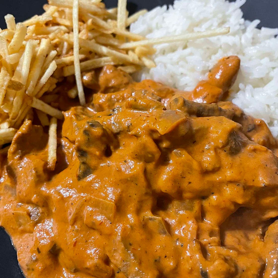 Brazilian Beef Stroganoff 