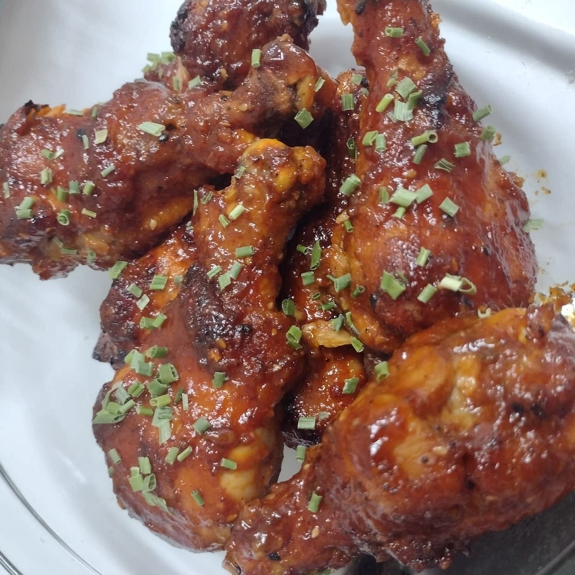 TFTI BBQ’s Buffalo Wings on Steroids