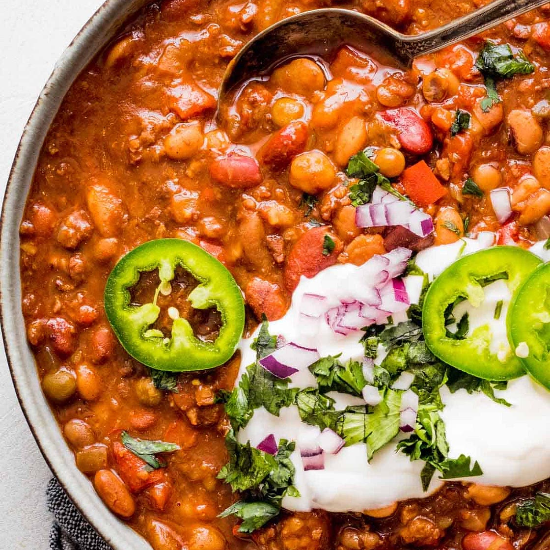 Instant Pot Vegetarian Chili with dry beans