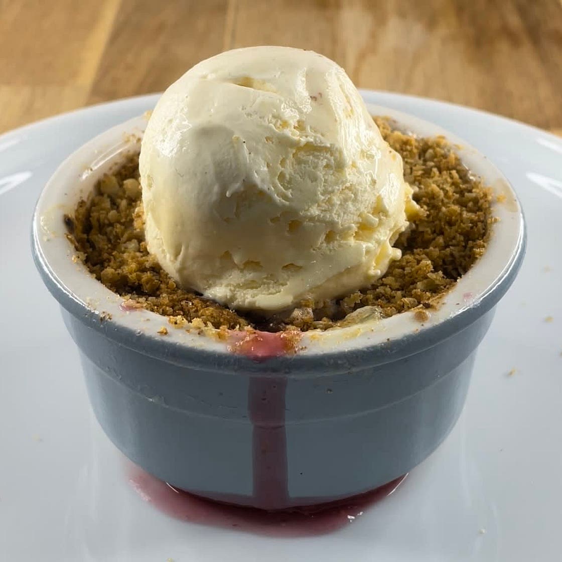 Simple Apple and Blackcurrant Crumble